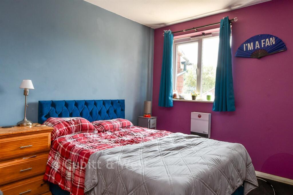 Pelham Close, Peacehaven, East Sussex - View 5