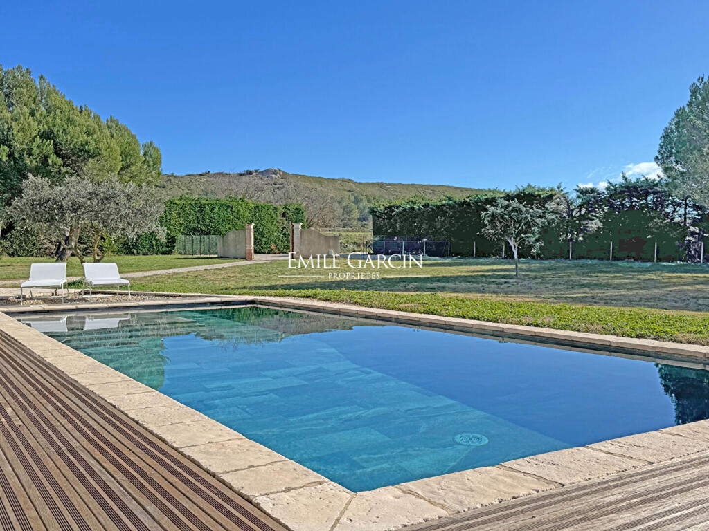 Main image of property: Provence-Alps-Cote d`Azur, Bouches-du-Rhône, Boulbon