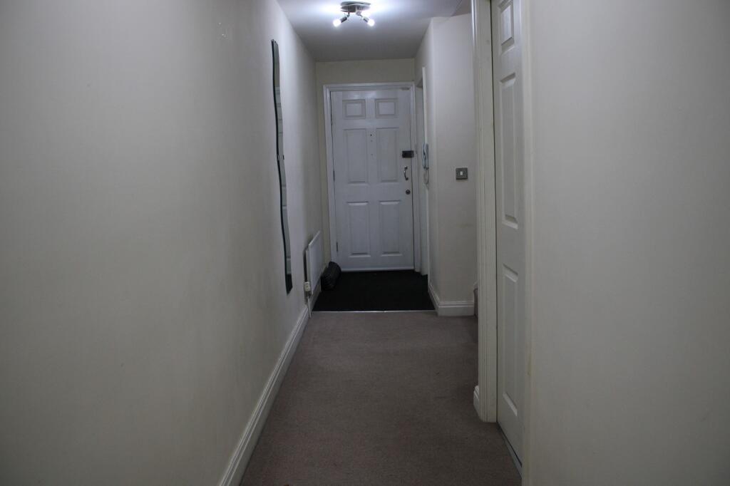69 Withington Road, Whalley Range, Manchester. M16 7EX photo 3
