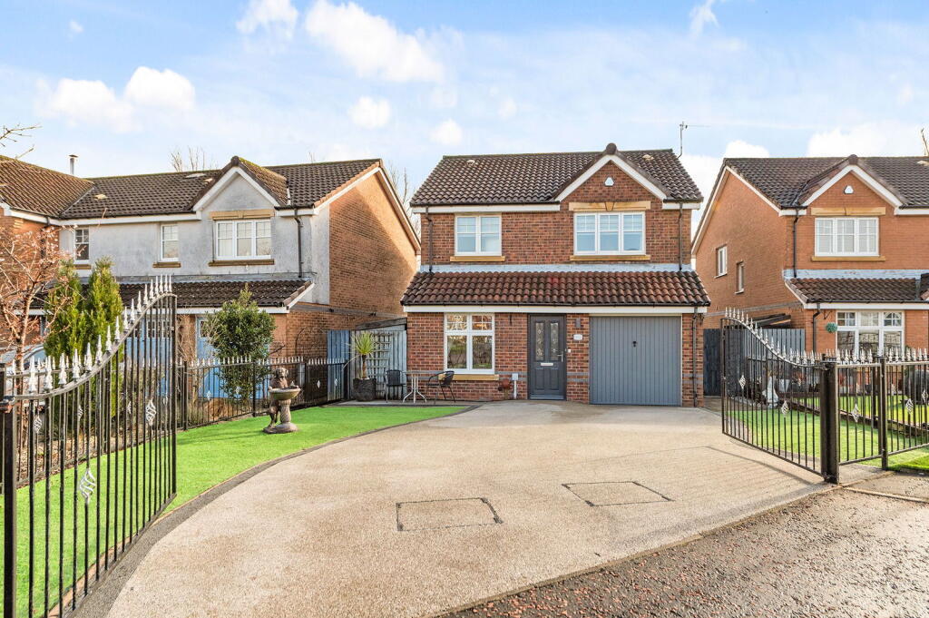 Main image of property: 44 Highlander Way, Tullibody, FK10