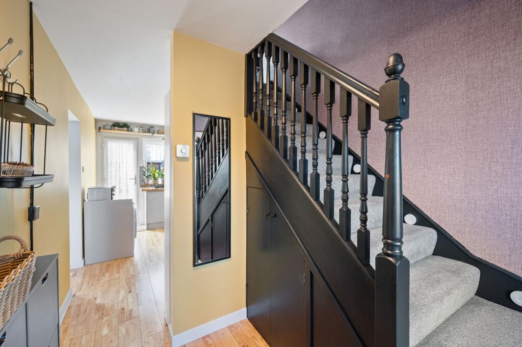 House in Kirkcaldy, Fife - More