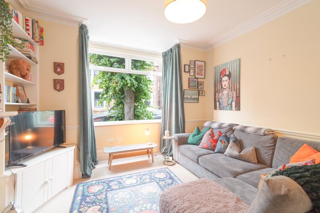 House in Nottingham - View 4