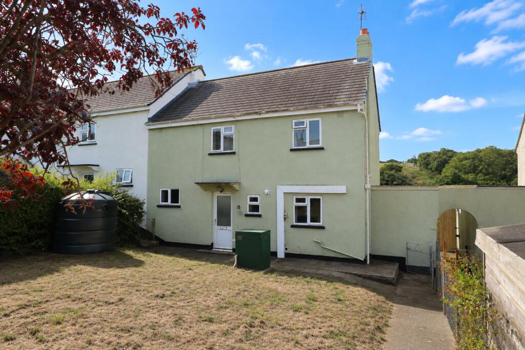House in Torridge, Hartland - View 2