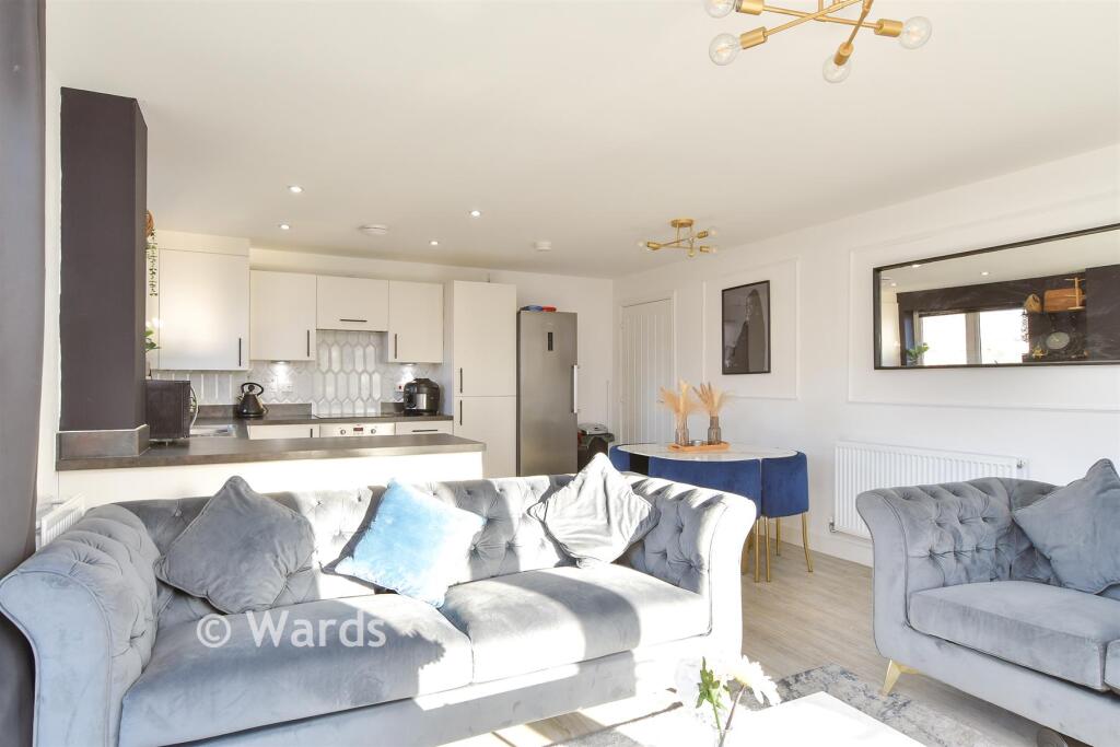 Apartment in Dartford - View 3