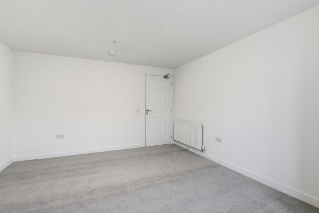 Apartment in Falkirk, Stirling - View 3