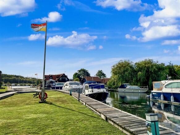 mooring