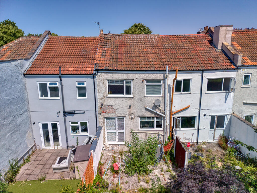 House in Bristol, Saint Annes - More