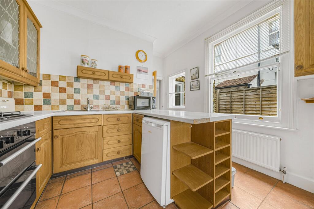 House in Kingston upon Thames - View 5