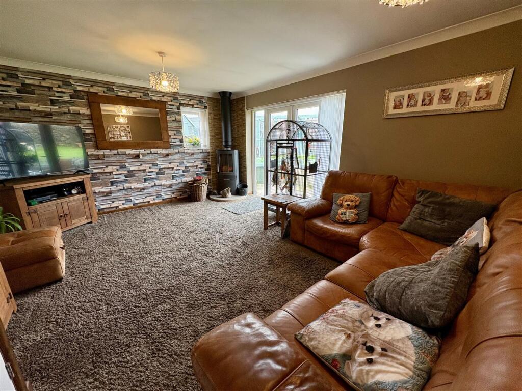 Additional image 2 of Elliot Court, Queensbury