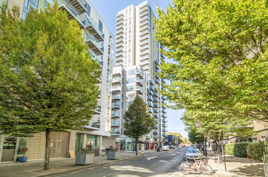 Main image of property: Woodberry Grove, Woodberry Down, N4