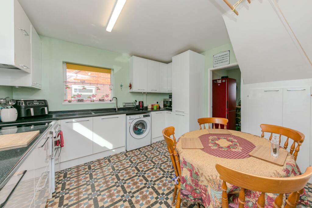 House in Stoke-on-Trent, Newstead - More