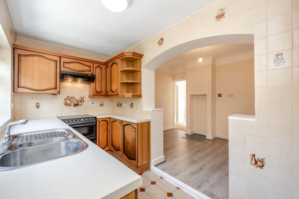 Penlan Drive, Hawarden, CH5 photo 4