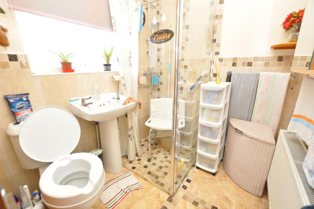 House in Swansea, Pontyberem - View 5