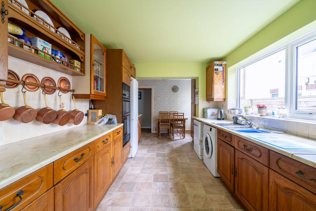 House in Chester, Upton-by-Chester - More