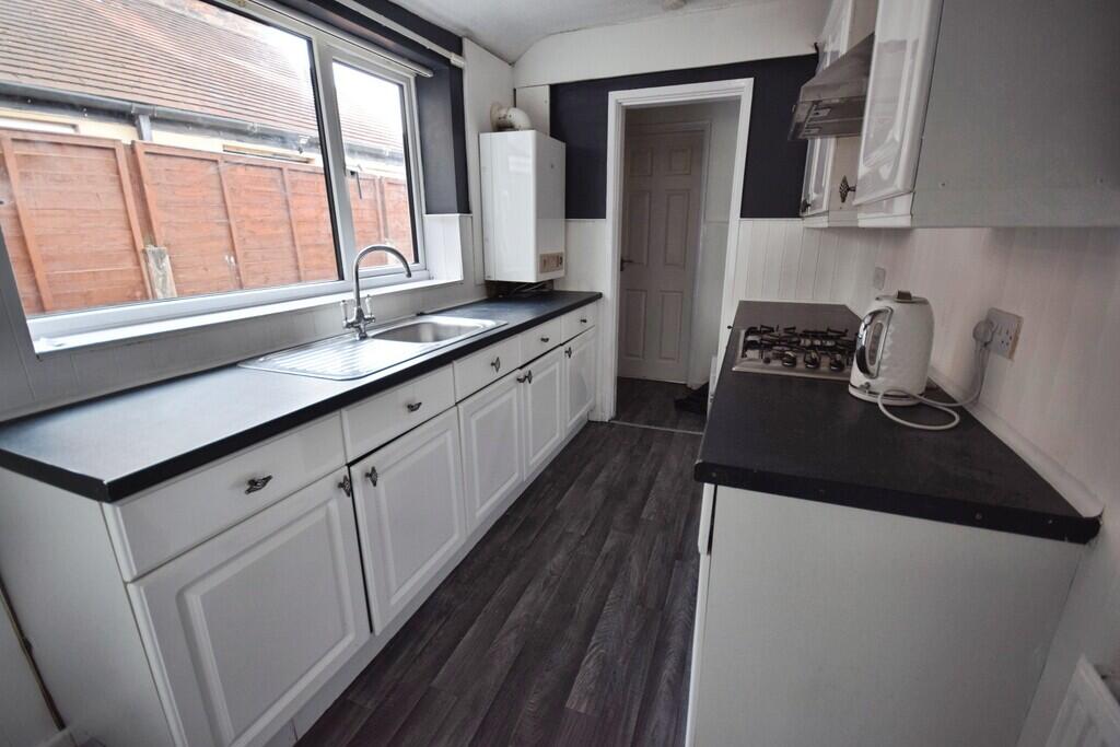 House in Stoke-on-Trent - View 5