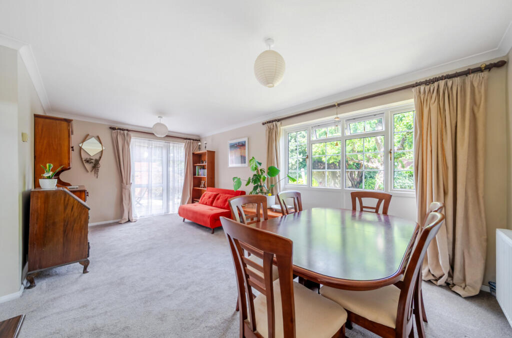House in Waverley, Crownpits, Godalming - View 3