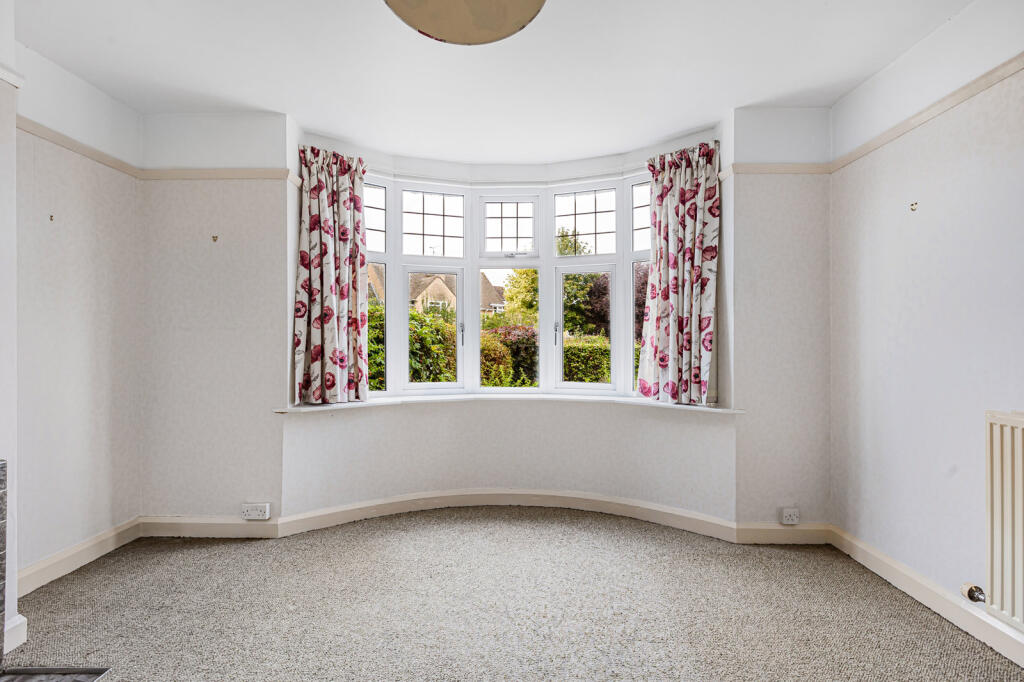 House in Gloucester - View 5