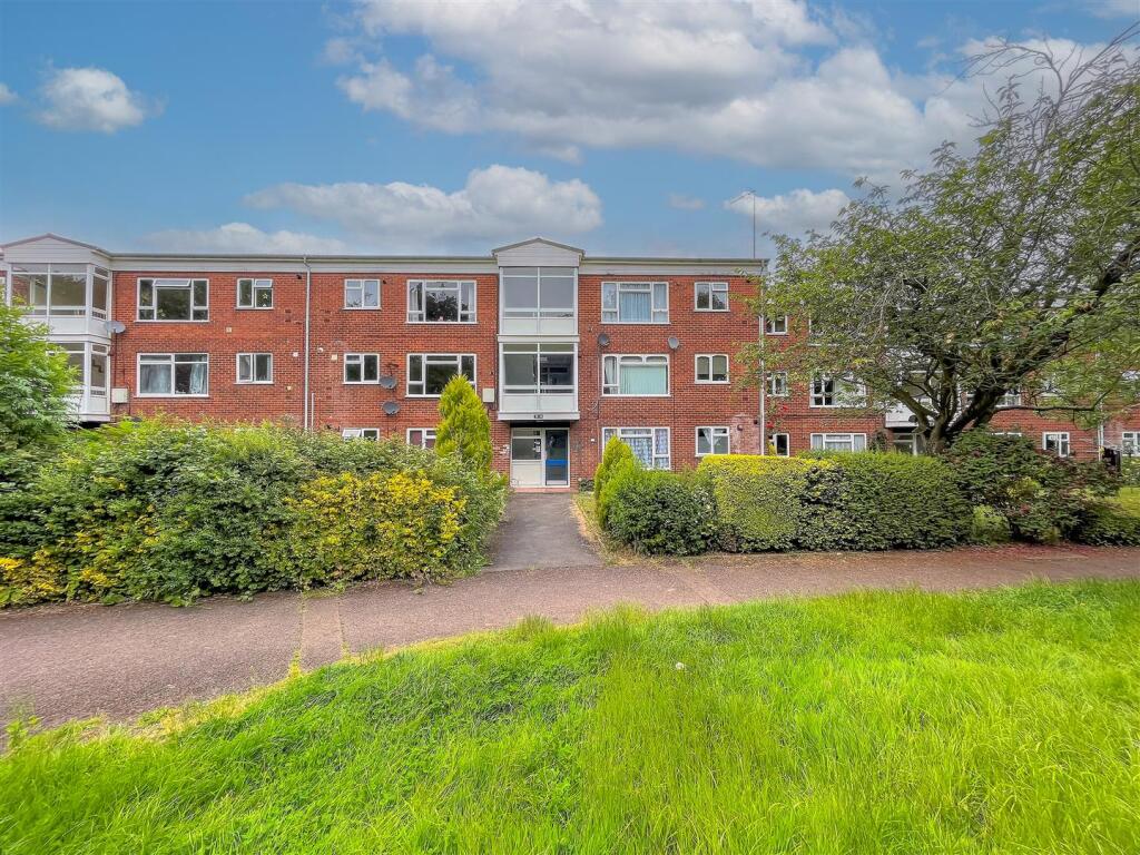 Main image of property: Stanton Walk, Warwick