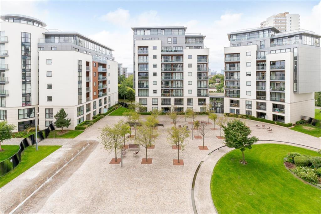 Main image of property: Aitons House, Pump House Crescent, Brentford, TW8