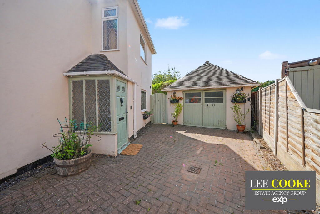 House in Wolverhampton - View 5