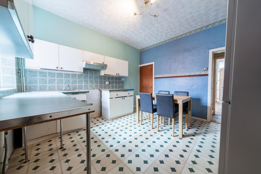 House in Leicester - View 5