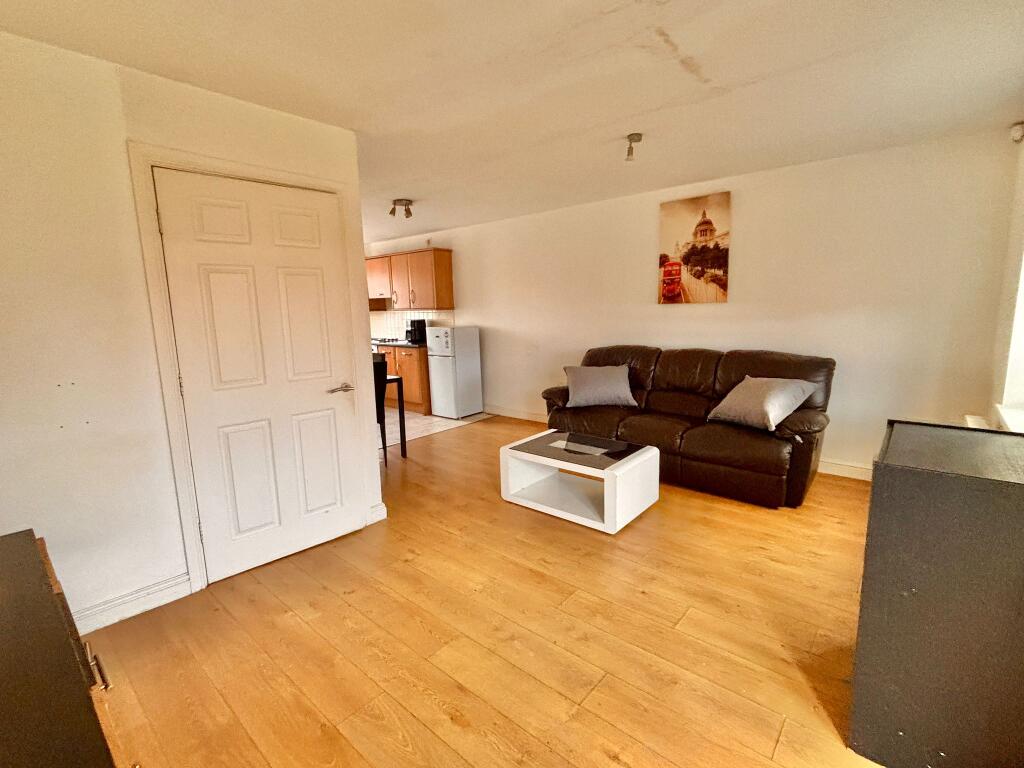 House in Barnsley, South Yorkshire - View 5