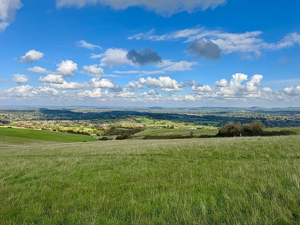 Studio house on Plot A Willows Paddock, Okeford Hill, Okeford Fitzpaine , DT11 0TF, £10,000