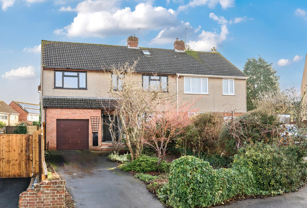 Main image of property: Lulworth Crescent, Bristol, South Gloucestershire, BS16