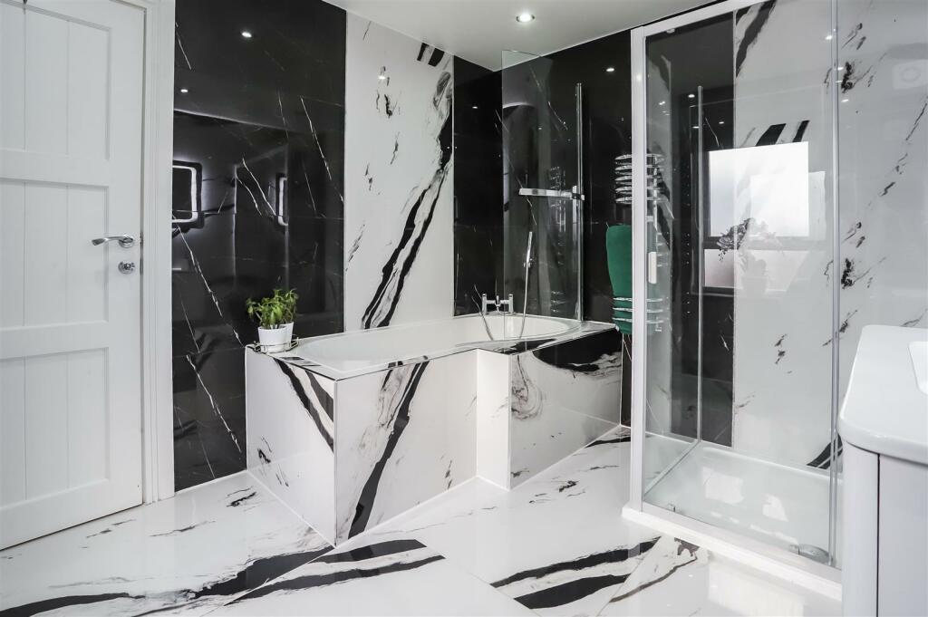 Additional image 45 of Manchester Road, Accrington