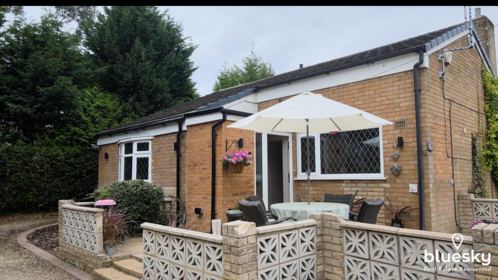 Main image of property: Bigbury Close, Coventry, CV3 5AJ