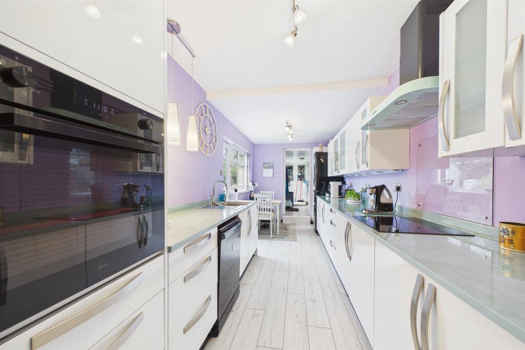 House in Coventry, Fenside, Stivichall - View 2