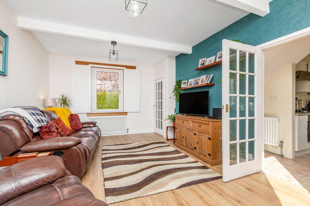 24 Castlelaw Crescent, Bilston, EH25 9SW photo 3