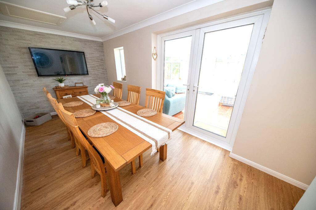House in Havant, Waterlooville - View 4