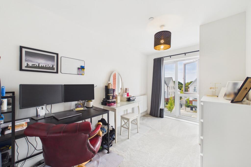 Apartment in Reading - More