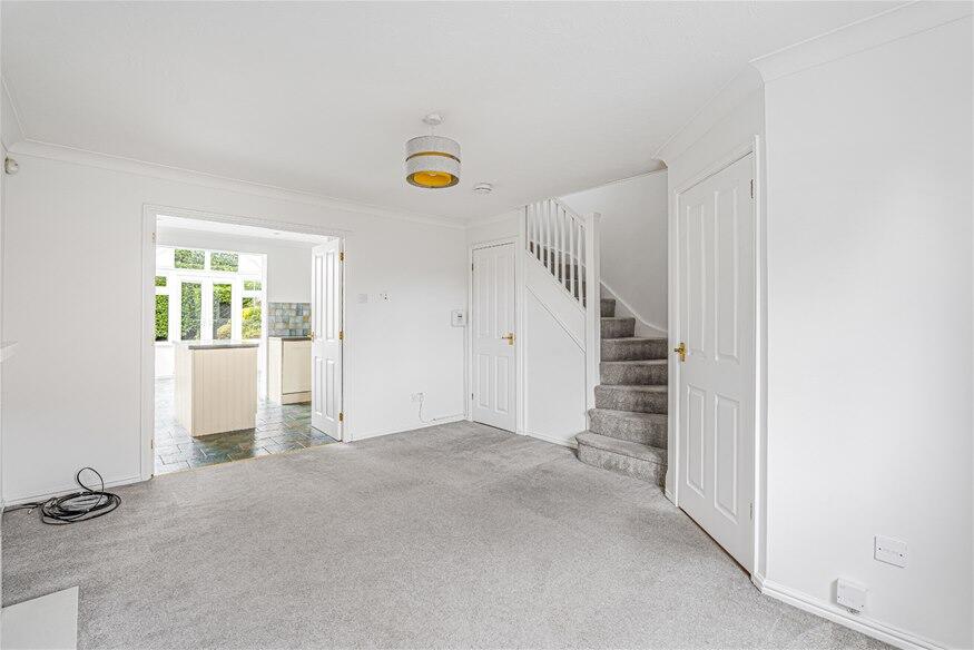 Peppard Close, Redbourn, AL3 photo 2