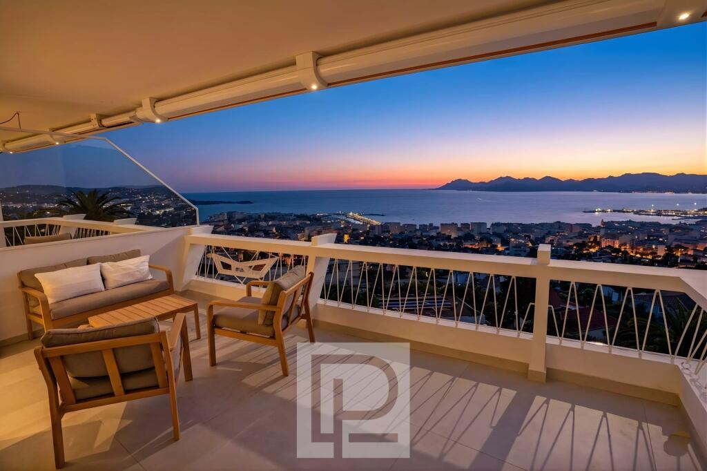 Main image of property: Provence-Alps-Cote d`Azur, Alpes-Maritimes, Cannes