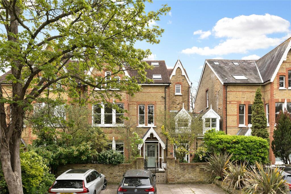 Main image of property: Lion Gate Gardens, Richmond, TW9