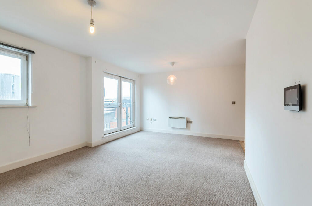 Apartment in Hull, Kingston upon Hull - View 3