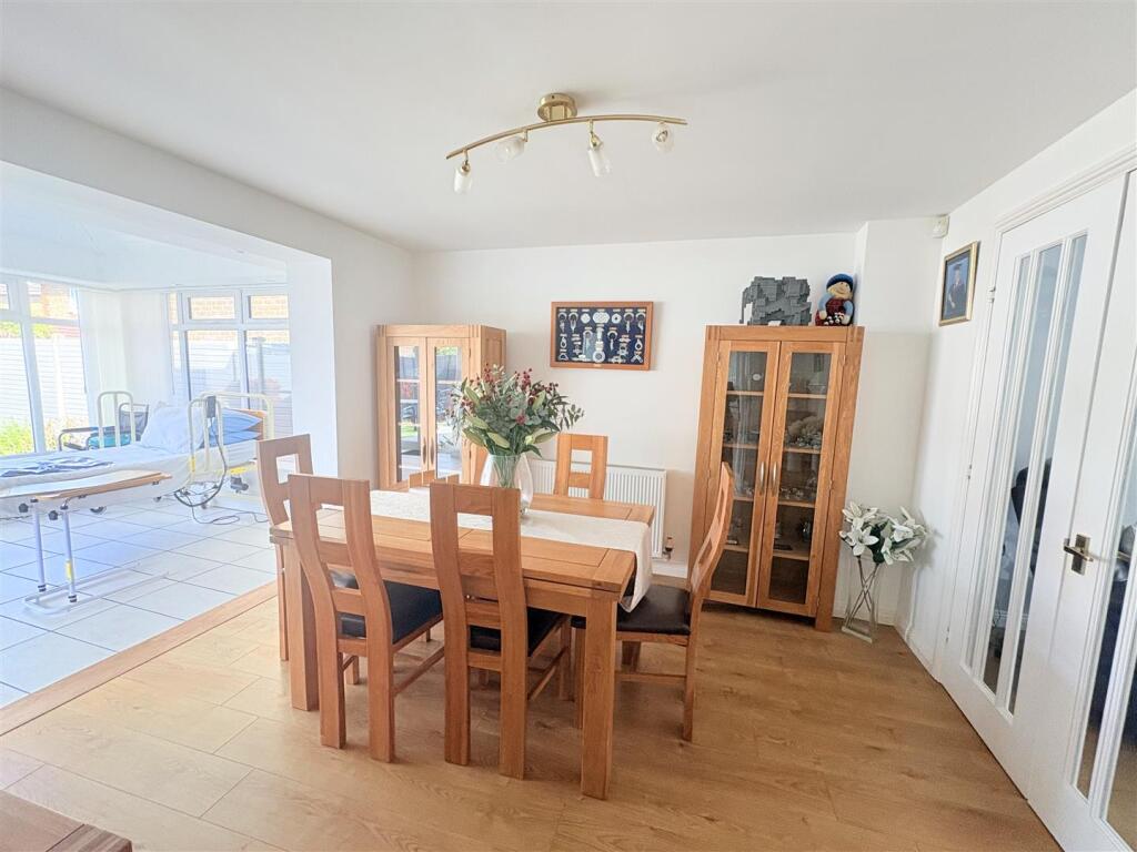House in Portsmouth - View 4