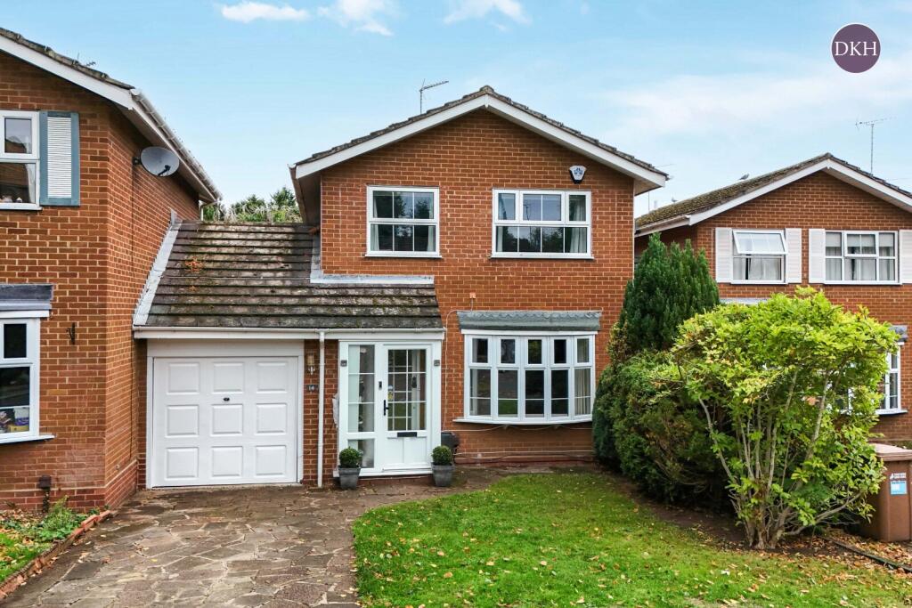 Main image of property: Windmill Drive, Croxley Green