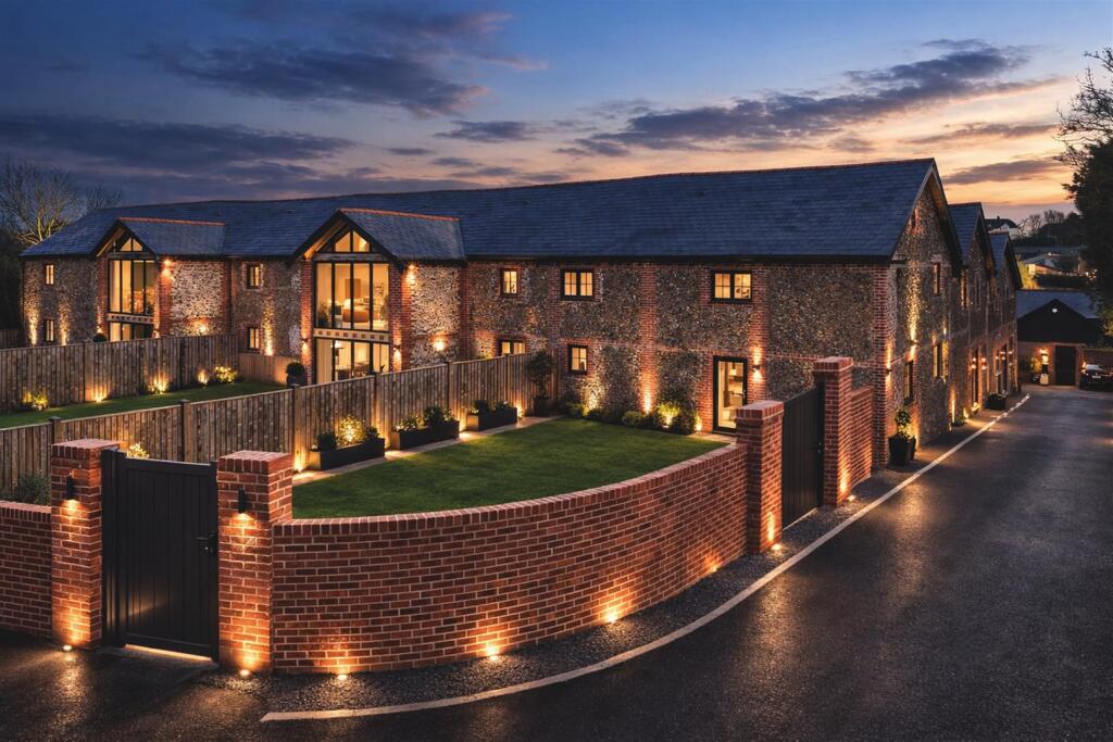 Main image of property: NEW DEVELOPMENT 15 MINS / 10 MILES FROM WARE- Prices from £700,000 - £1,650,000