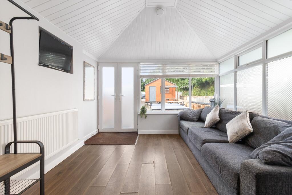 House in Worcester - View 4