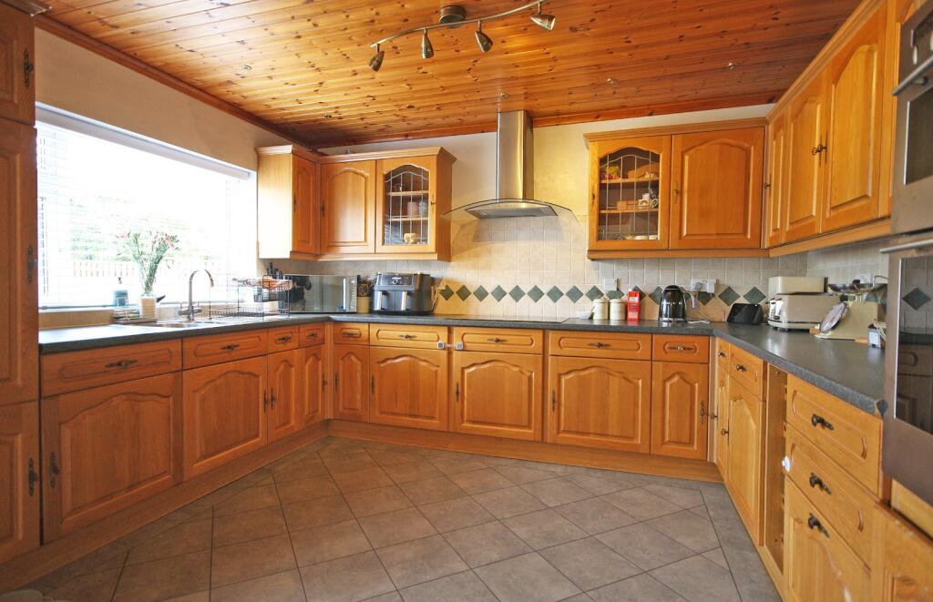 Minffordd Road, Llanrug, Gwynedd, LL55 photo 2