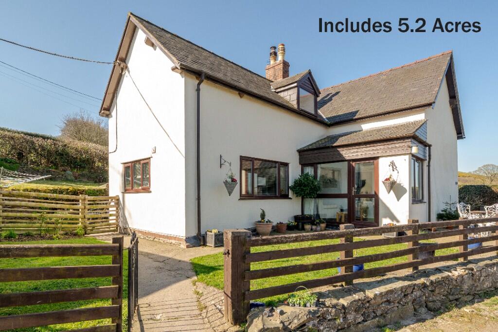 Main image of property: BRYN GOLEU, NANNERCH, FLINTSHIRE, CH7 5RN