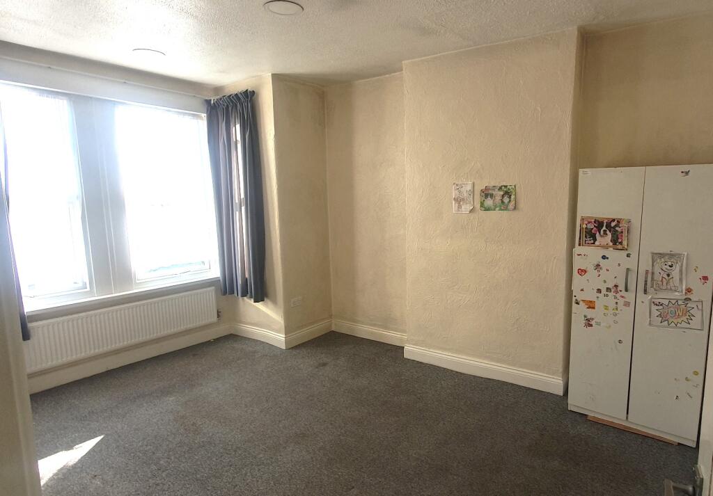 Main image of property: Seymour Gardens, London, IG1