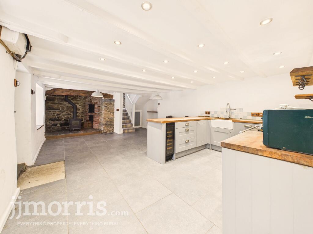 House in Swansea - View 4
