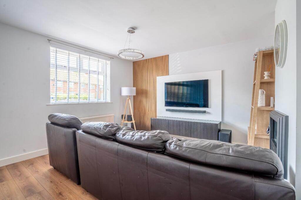 House in York - View 2