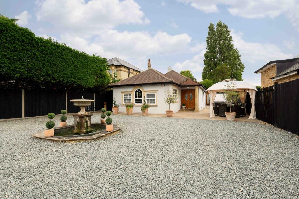 Main image of property: Chessington Road, Ewell, Epsom, KT19