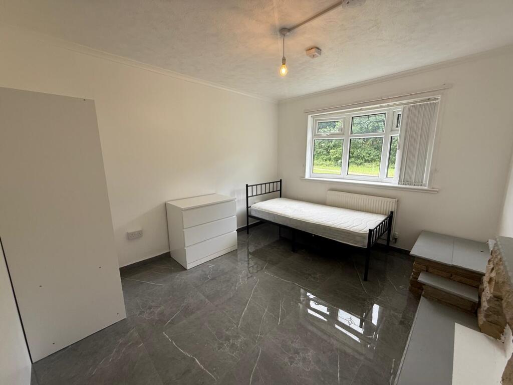 House in Peterlee, County Durham - View 4