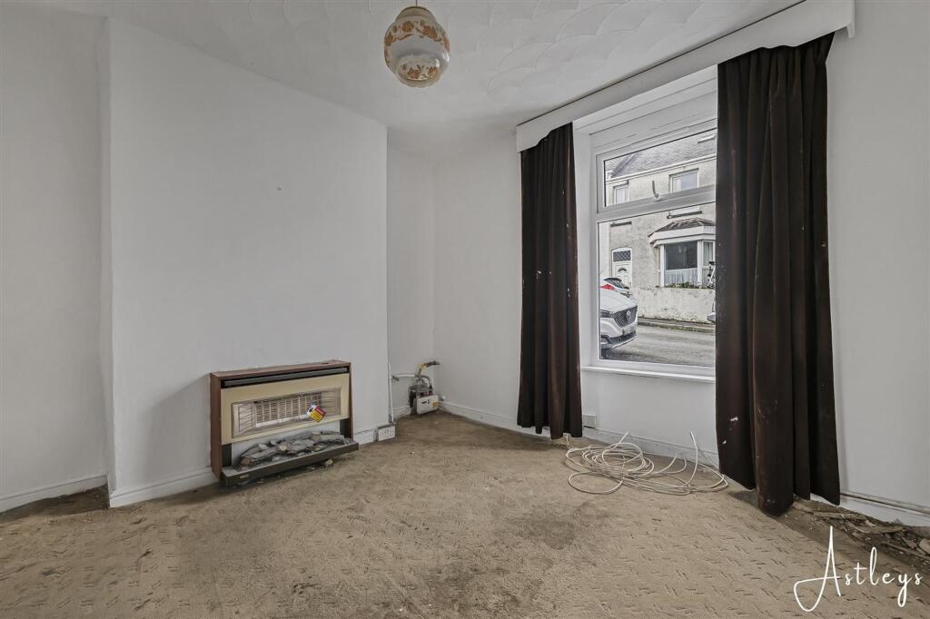 House in Swansea - View 5